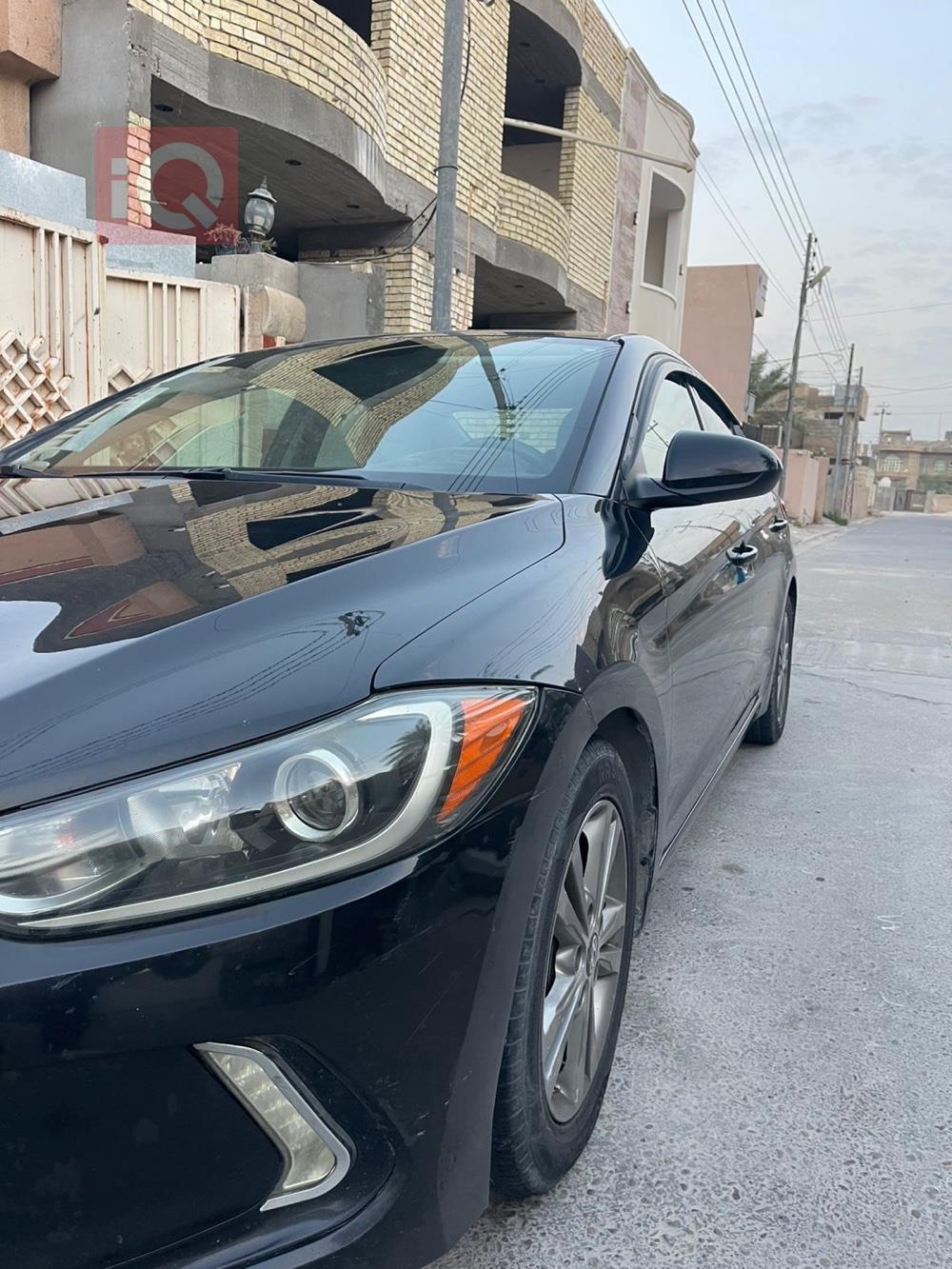 هیۆندای ئەلەنترا